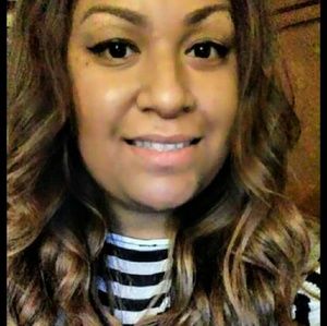 Meet your Posher, Ana